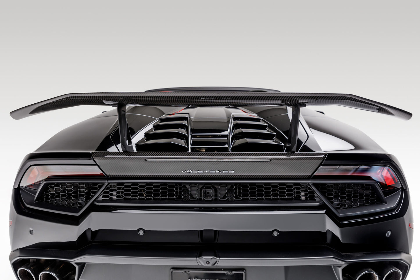 VORSTEINER MONDIALE EDIZIONE CARBON FIBER AERO WING BLADE W/ ALUMINUM UPRIGHTS – LAMBORGHINI HURACAN