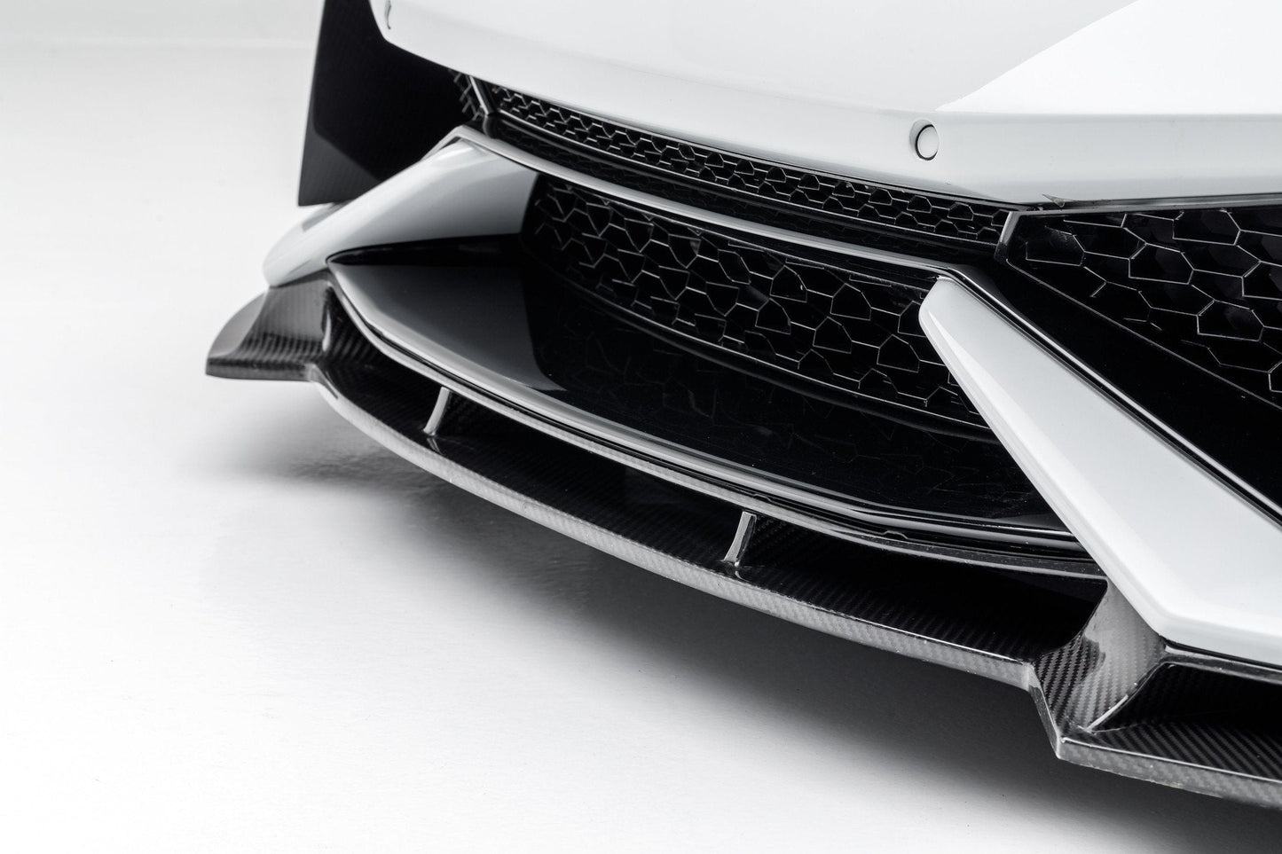 VORSTEINER MONDIALE EDIZIONE CARBON FIBER FRONT SPOILER – LAMBORGHINI HURACAN LP610-4