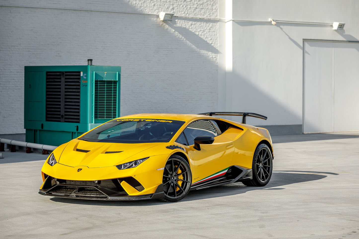 VORSTEINER VINCENZO EDIZIONE CARBON MATRIX AERO FRONT FENDERS – LAMBORGHINI HURACAN PERFORMANTE